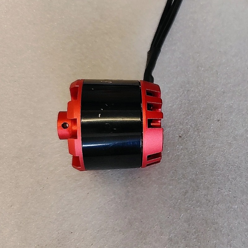 Brushless Motor - محرك بدون فرشاة طراز 4240-800KV للطائرات